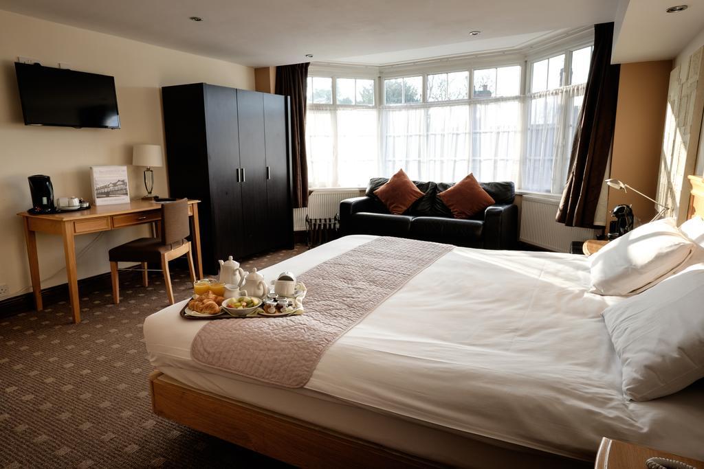 The Cathedral Hotel Lichfield Exterior photo